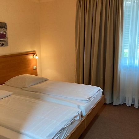 Hotel Oyten Am Markt Bagian luar foto