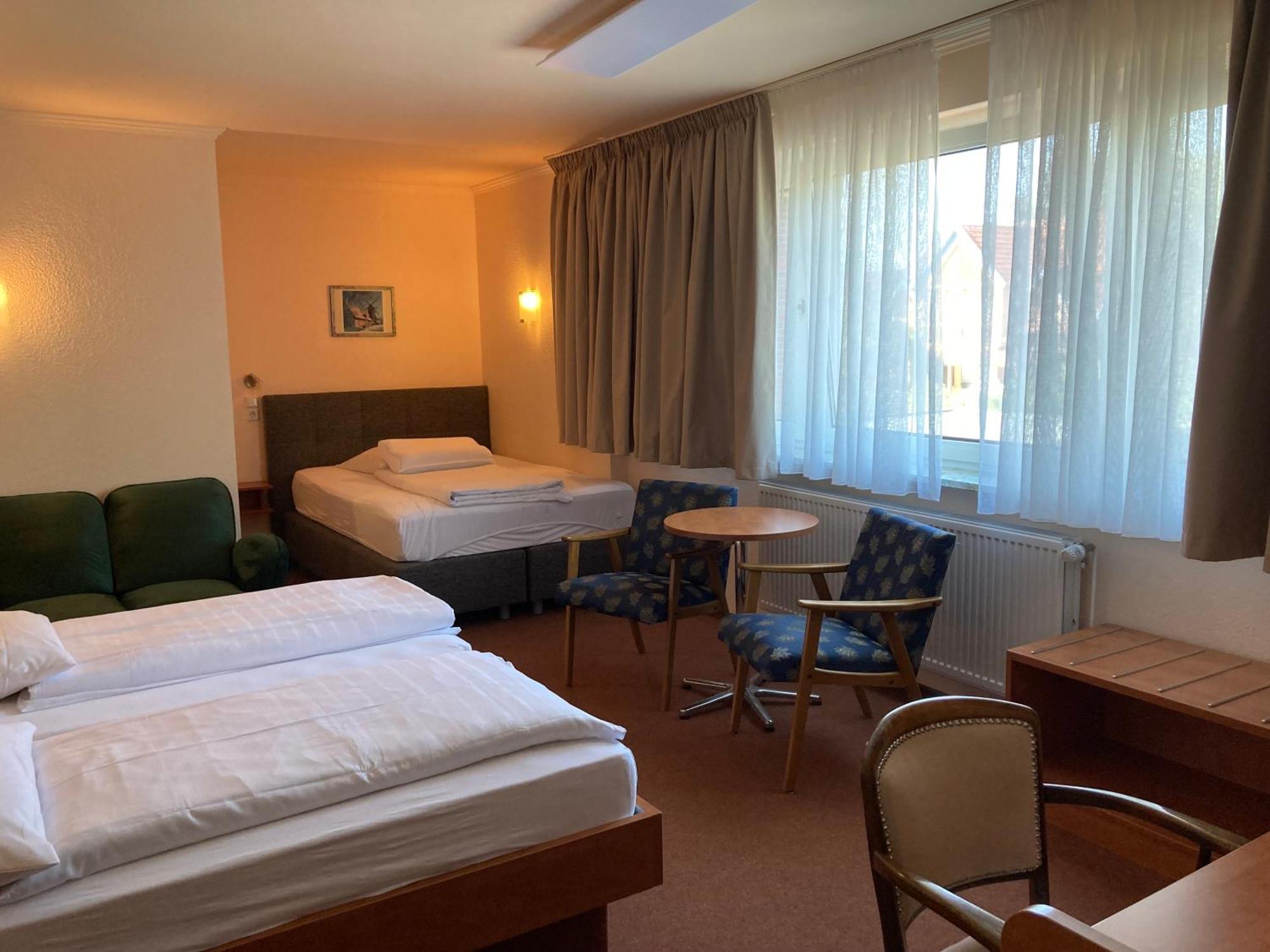 Hotel Oyten Am Markt Bagian luar foto