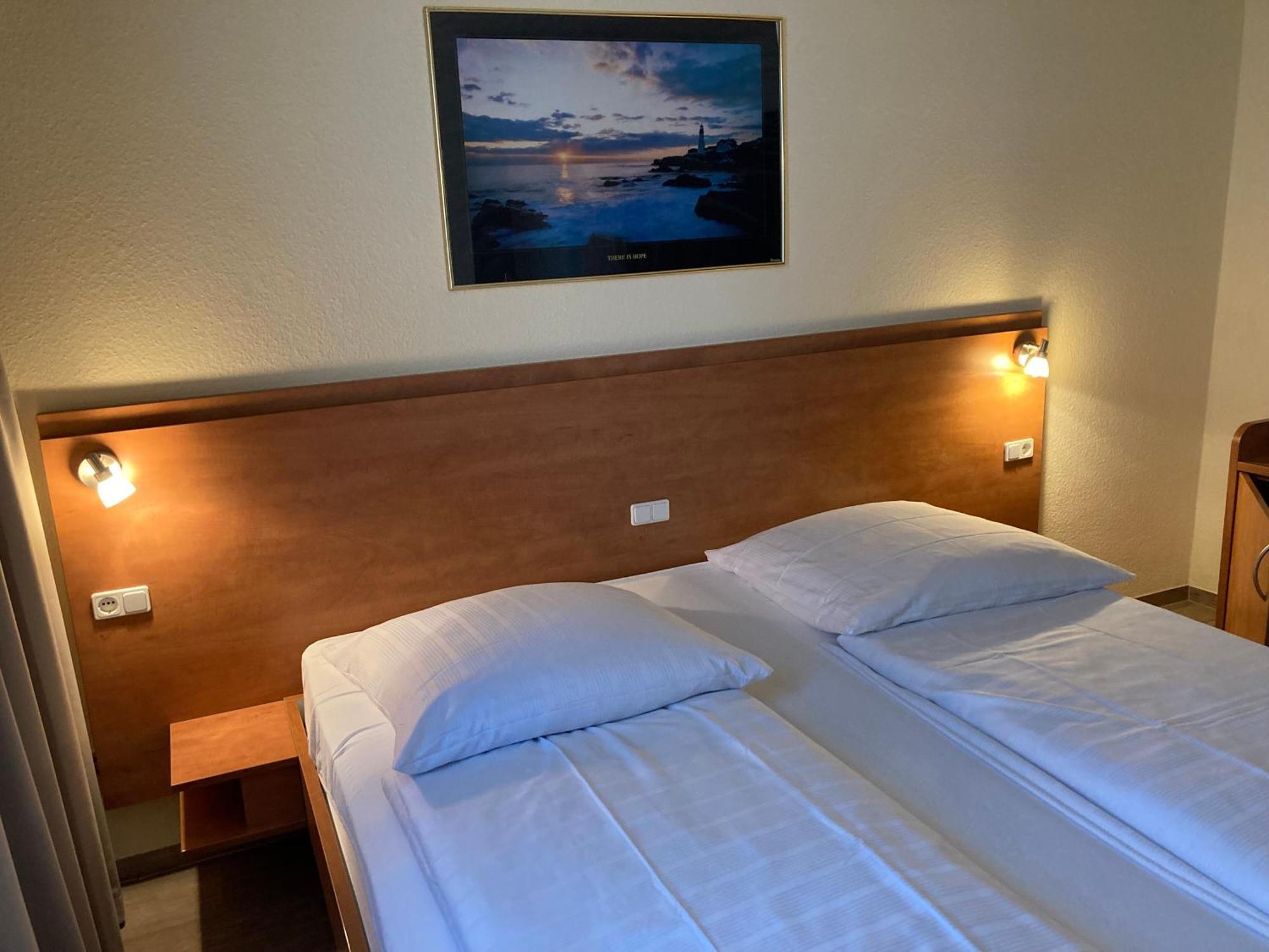 Hotel Oyten Am Markt Bagian luar foto
